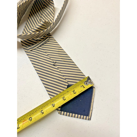 Coach Tie Necktie Mens Italian Silk Gray Cream Beige Diagonal Repp Stripe Preppy - Picture 10 of 11